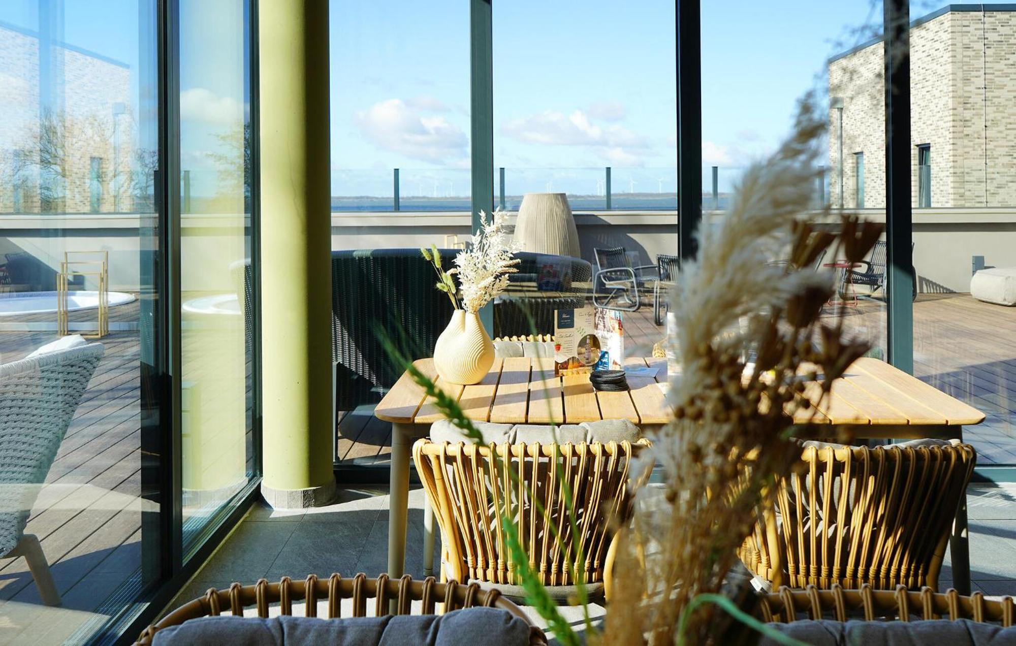 Awesome Home In Lembruch-Duemmer See With Kitchen Eksteriør bilde